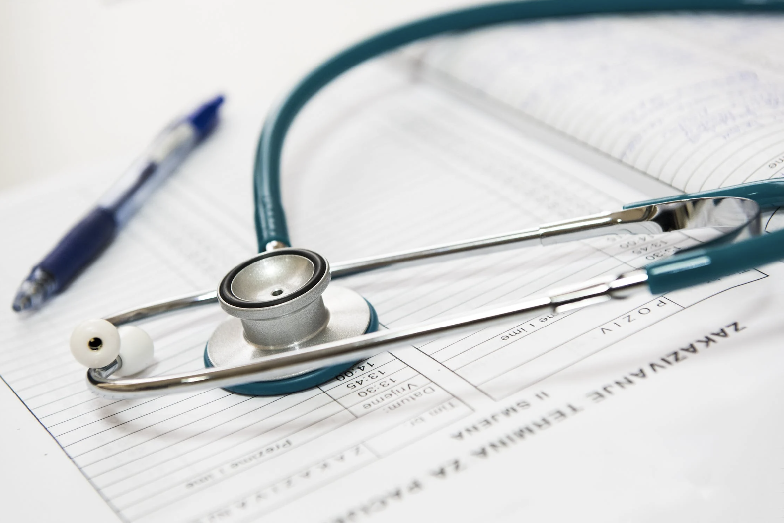 Sering Bikin Bingung, Ini Perbedaan Dokter Umum & Dokter Spesialis