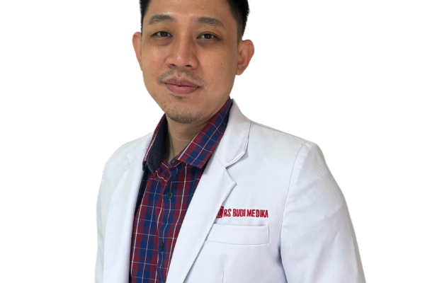 dr. Slamet Riyadi, Sp. PD