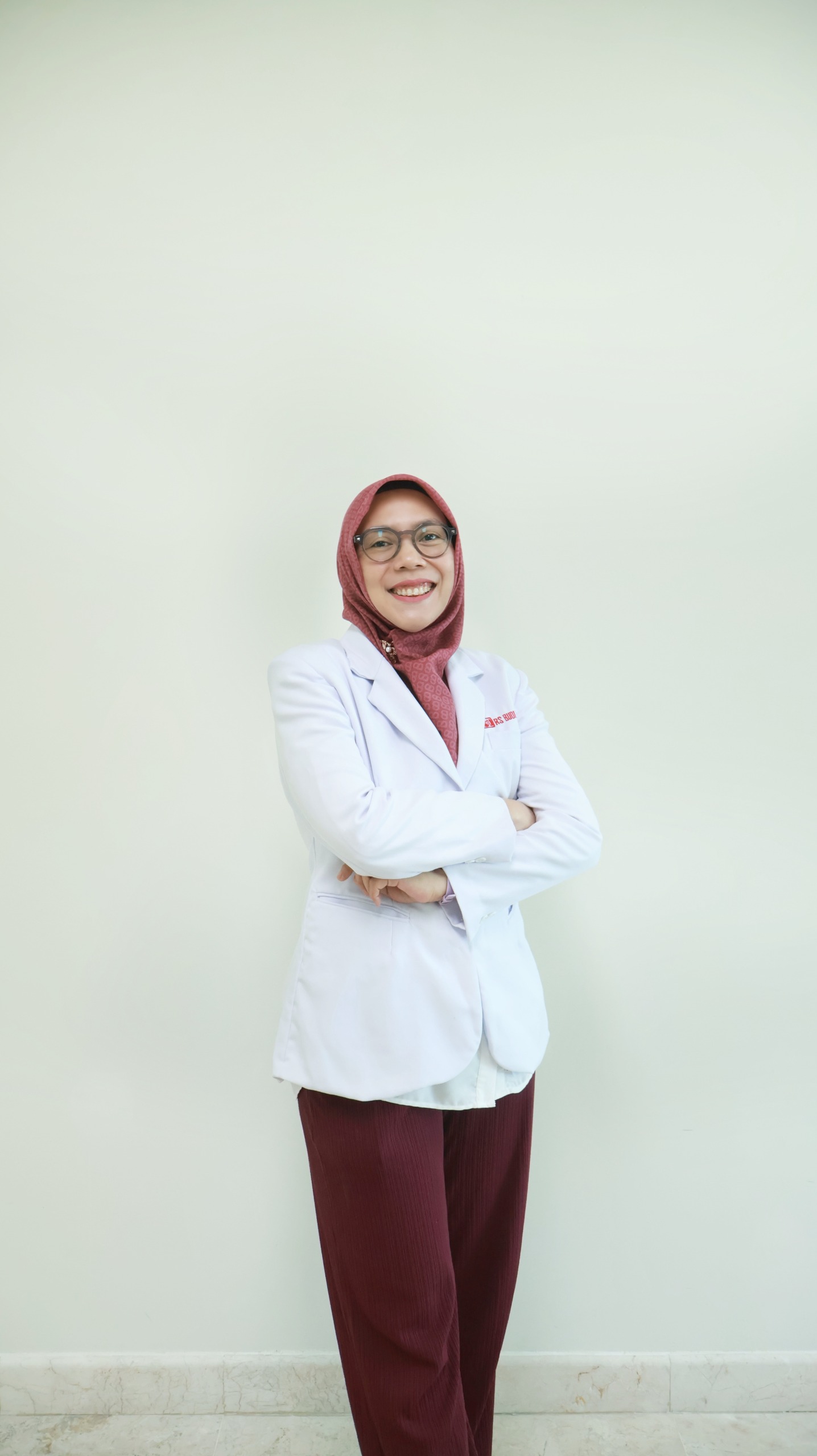 dr. Dwi Indria Anggraini, M.Sc., Sp.DVE, FINSDV